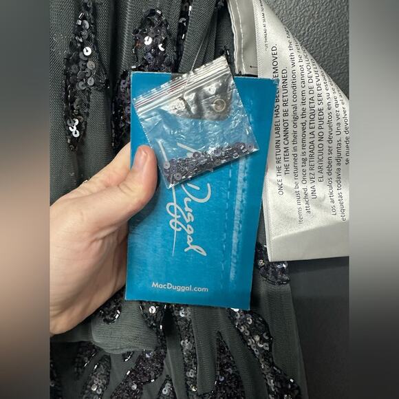 NWT Mac Duggal 5124 Beaded Long Sleeve Evening Gown Charcoal 18 - Picture 6 of 8